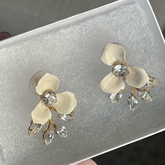 “Sweet Violets” Paris by Debra Moreland Earrings - Picture 6 of 7